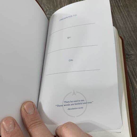 CSB Ultrathin Compact Bible, Brown LeatherTouch Holman Leatherlike - Picture 7 of 9